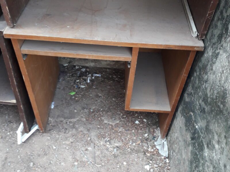 ๐ฅ๏ธ Sturdy Computer Desk โ Functional & Affordable