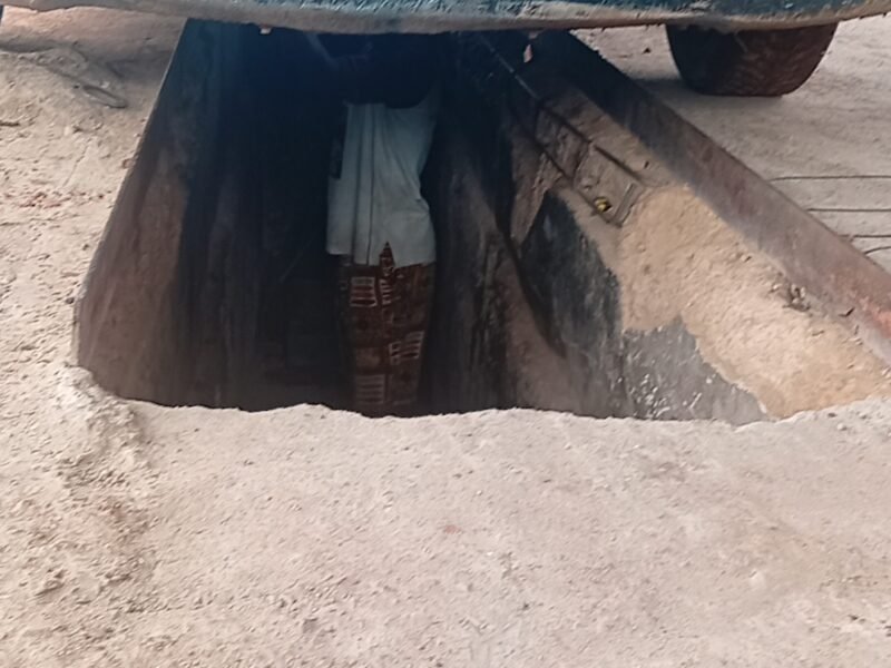 Engr.Uzo-Exhaust workshop