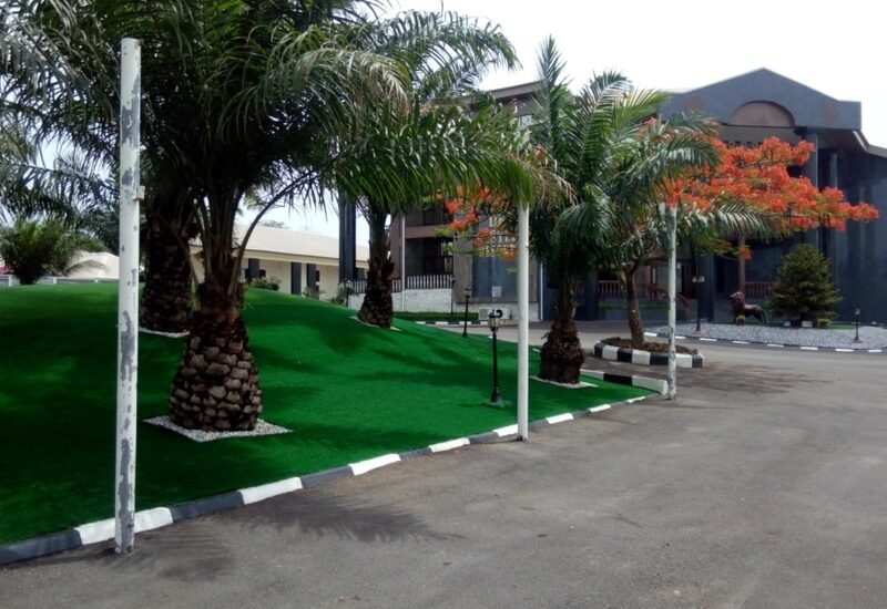 De Castle Hotel & Resort