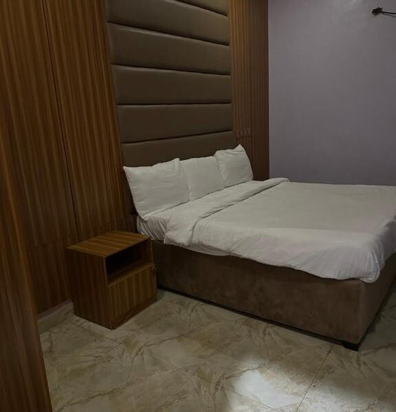 Nazz Suites - Airport Extension, Enugu