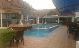 Utopia Suite and Apartment
