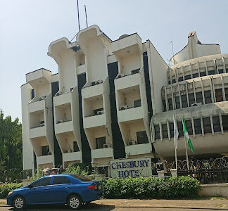 Chesbury Hotel