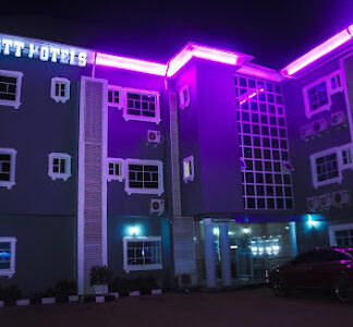 Prescott Hotel