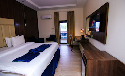 Villa Toscana Hotel Asaba